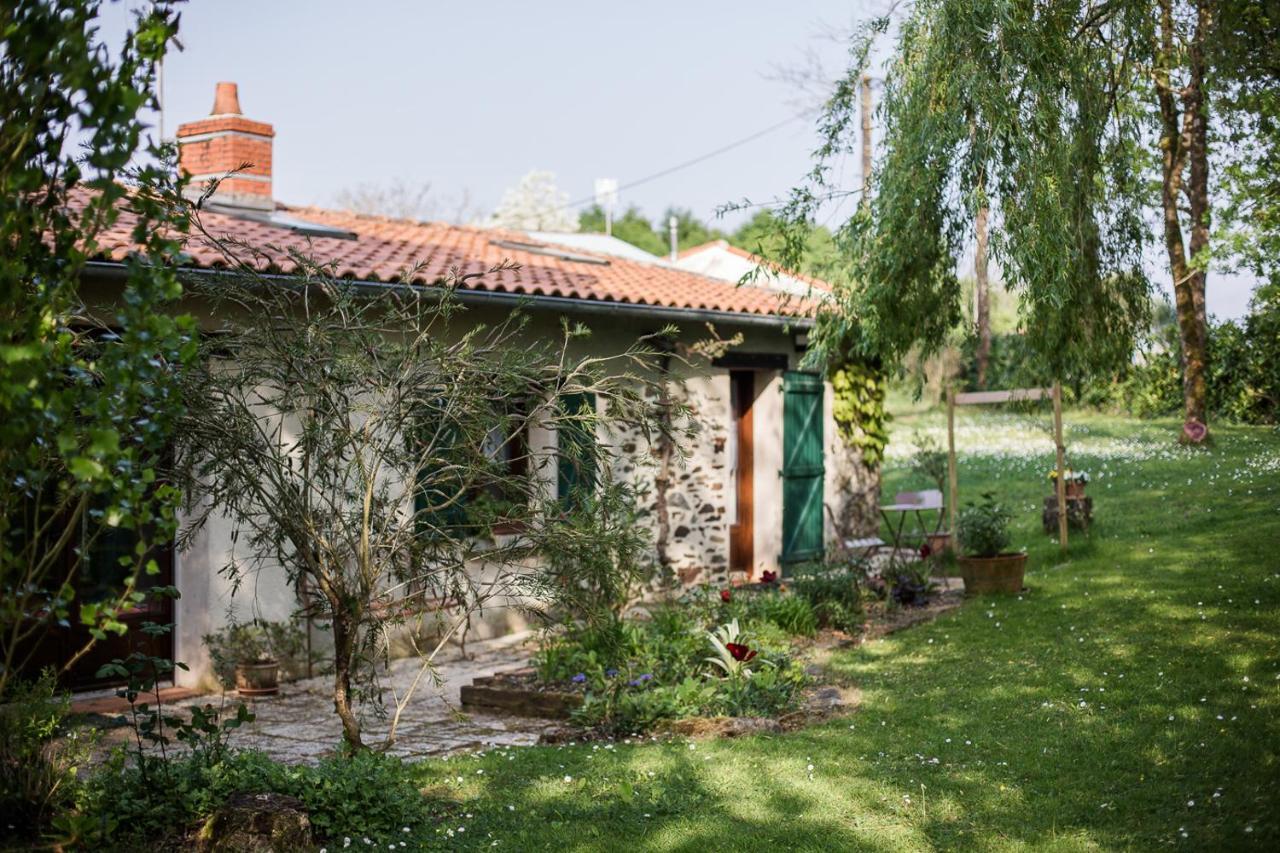 L'Instant Jardin Panzió Saint-Mars-de-Coutais Kültér fotó